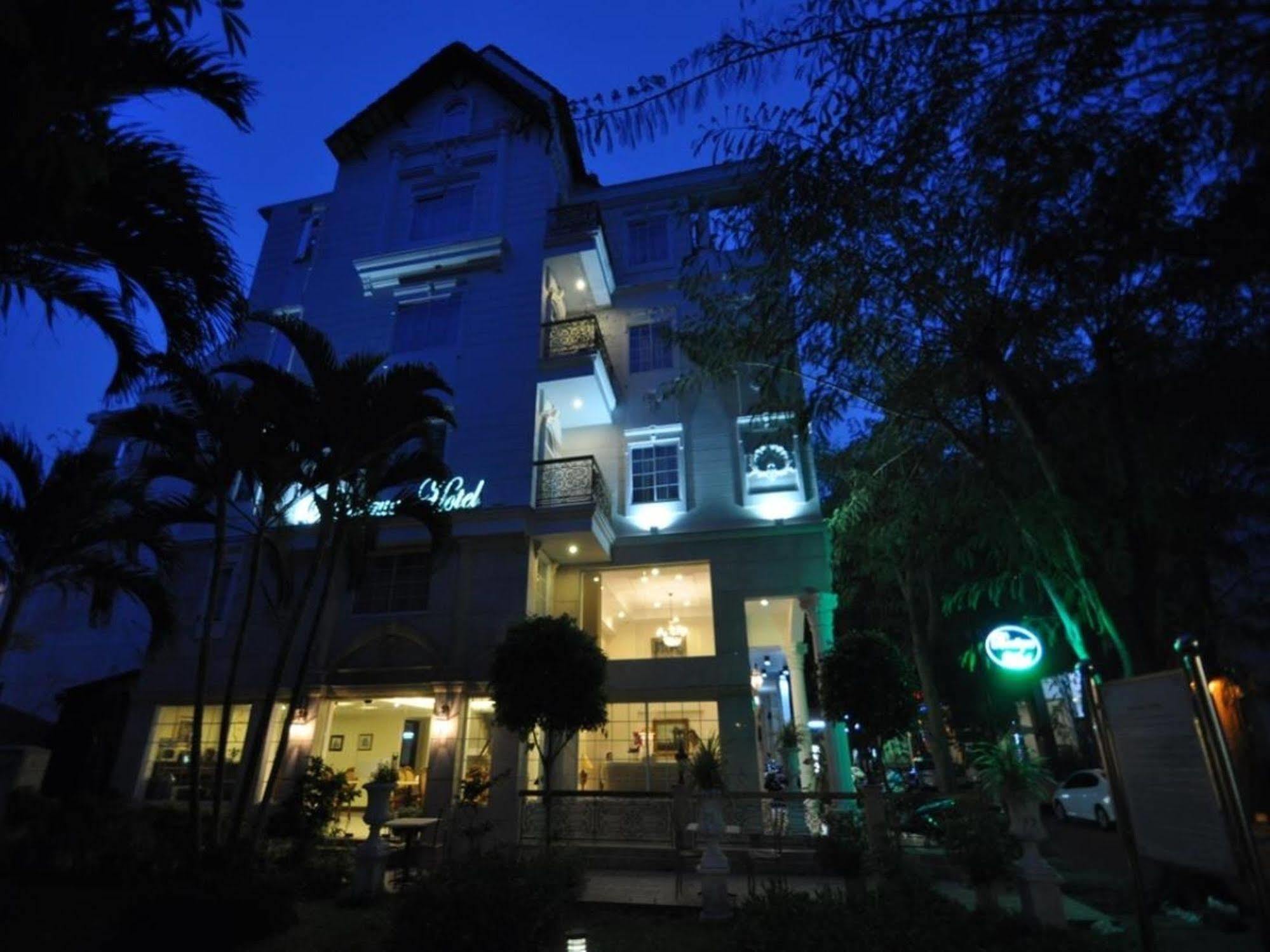 Boutique Garden Hotel Ho Chi Minh City Exterior photo